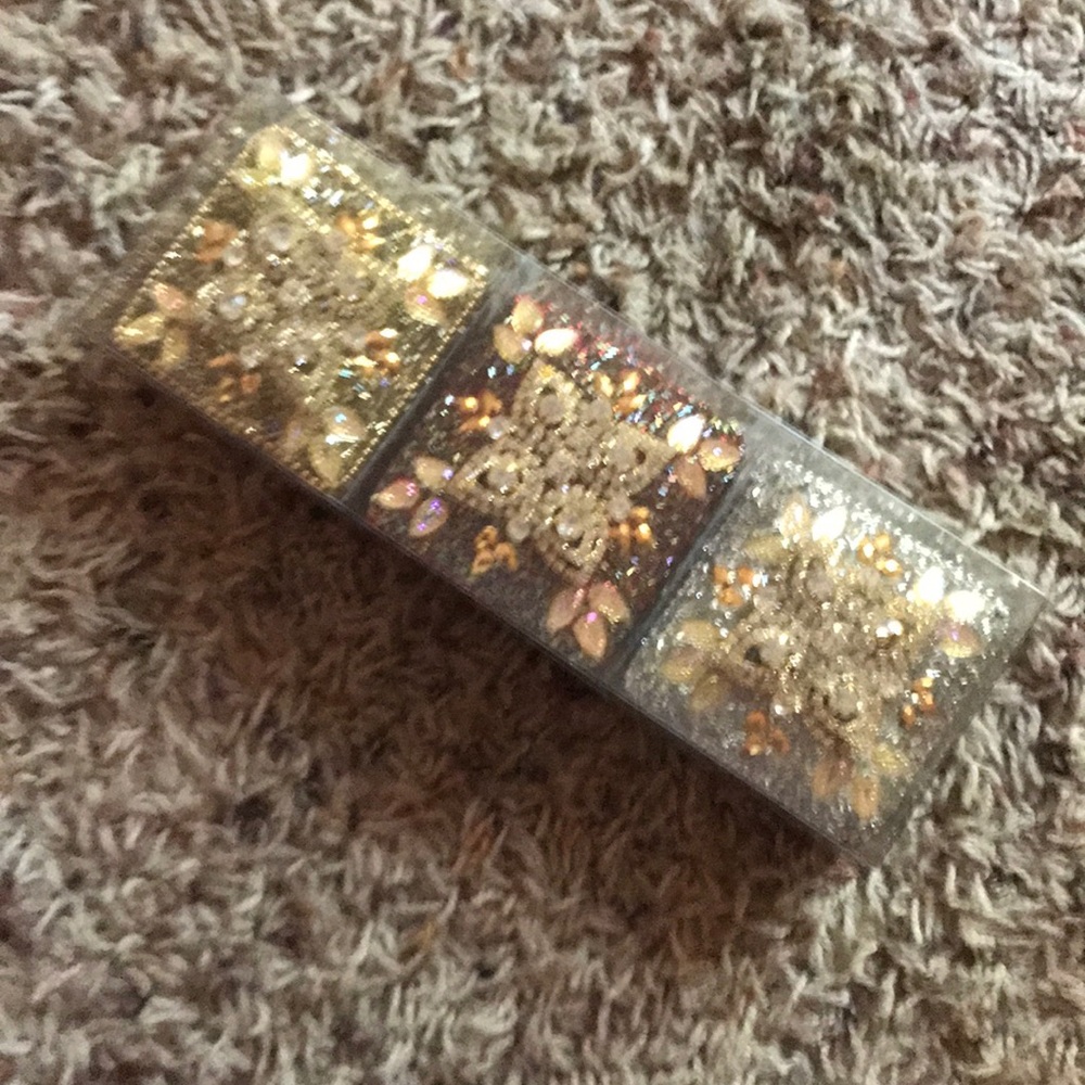 Decorative mini boxes